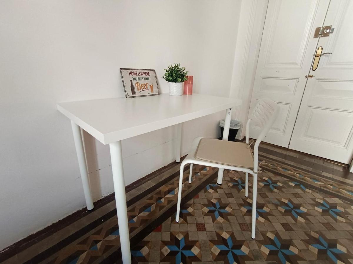 By Urquinaona Rooms برشلونة المظهر الخارجي الصورة